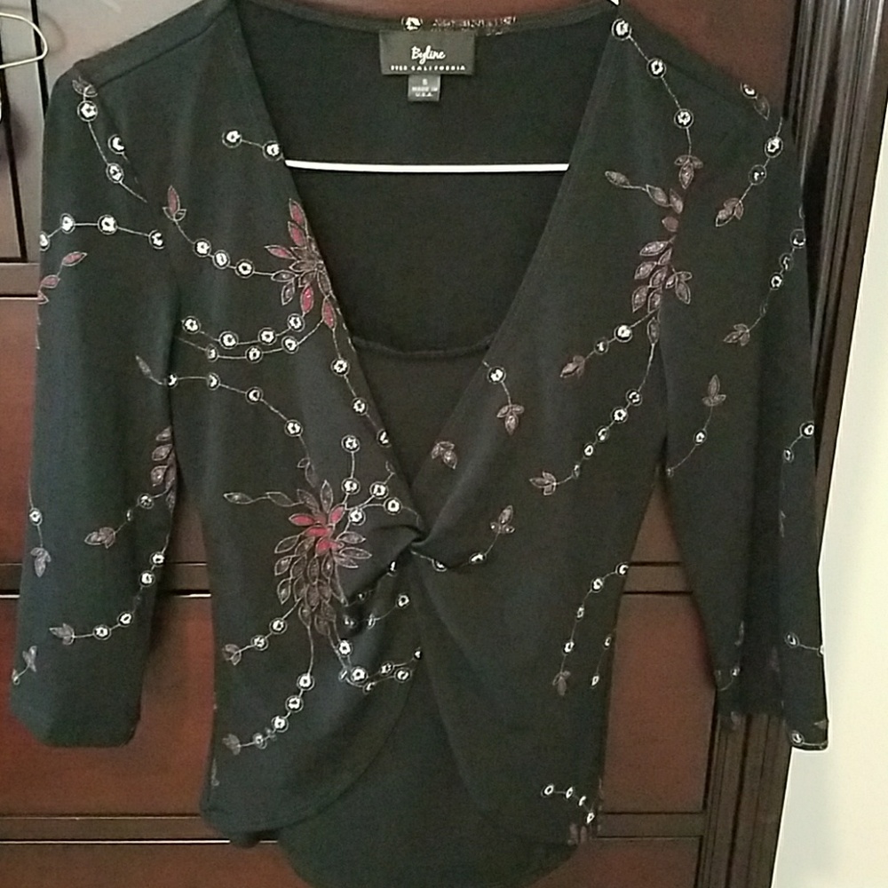 Floral black top small